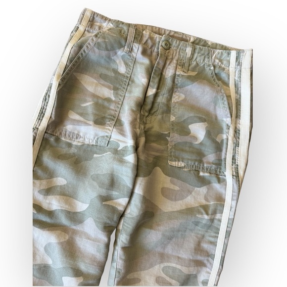 Mother The Shaker Crop Fray Pants Racer Stripe Camo Army Green Desert Print 25 - Picture 9 of 14